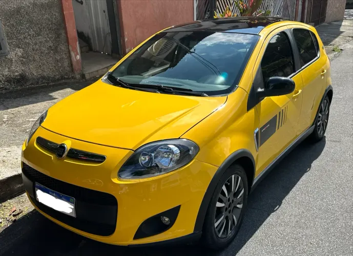 Fiat Palio Sporting 1.6 Flex 16V 5P 2013