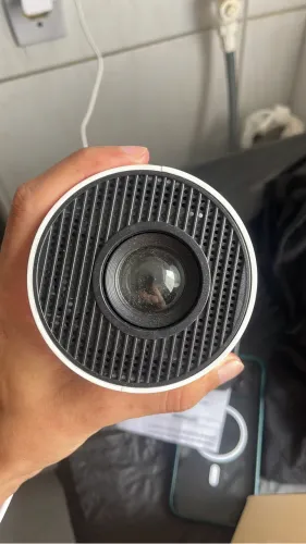 Projetor semi novo