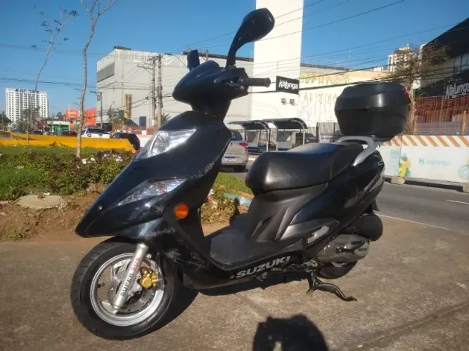 Suzuki Burgman I 125cc 2013