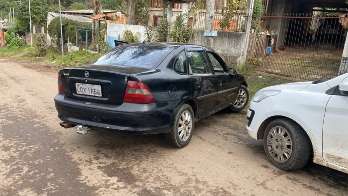 Chevrolet Vectra CD 2.2 16V / 2.0 16V Mec./aut. 1998