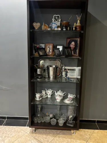 CRISTALEIRA LINDA