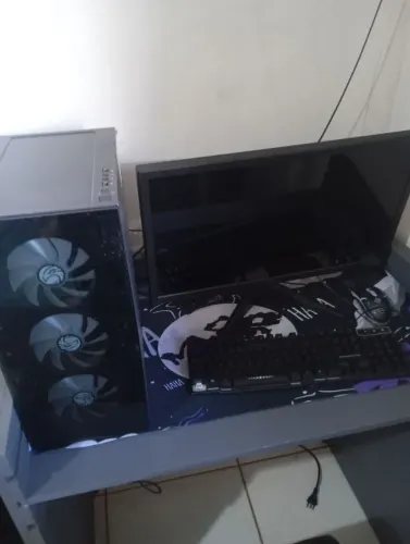 Pc completo, mouse, teclado e monitor