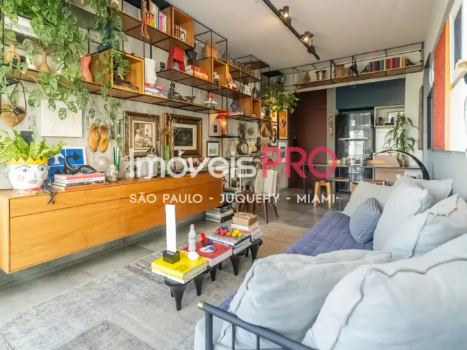 Descubra o seu futuro lar neste elegante apartamento reformado