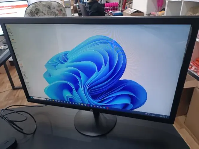 Monitor "27 BPC Full HD 75Hz Entrada VGA + HDMI - Barreiro de Cima