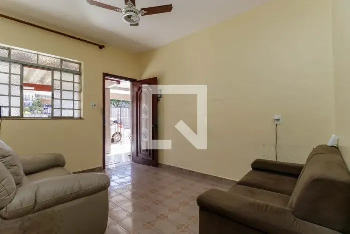 Casa à Venda - Vila Ema, 3 Quartos, 200 m2