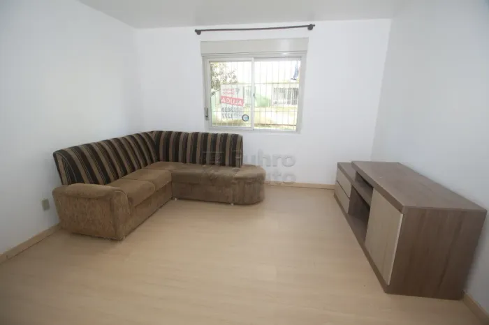 Apartamento térreo mobiliado nas Três vendas