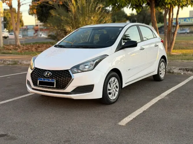 Hyundai HB20 Unique 1.0 Flex 12V Mec. 2019