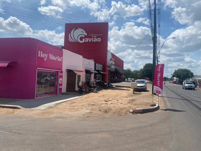 Aluga-se Ponto Comercial 