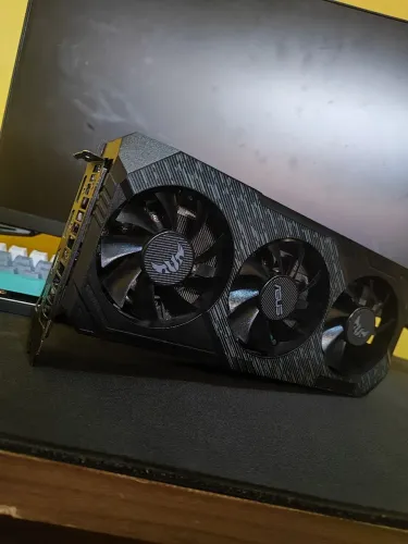 Rx 5700 8gb Asus tuf para retirada de peças