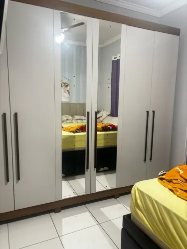 Guara roupa