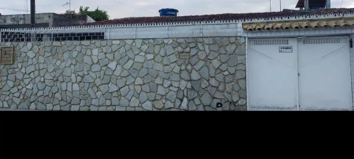 Vendo Casa no Conjunto Salvador Lyra
