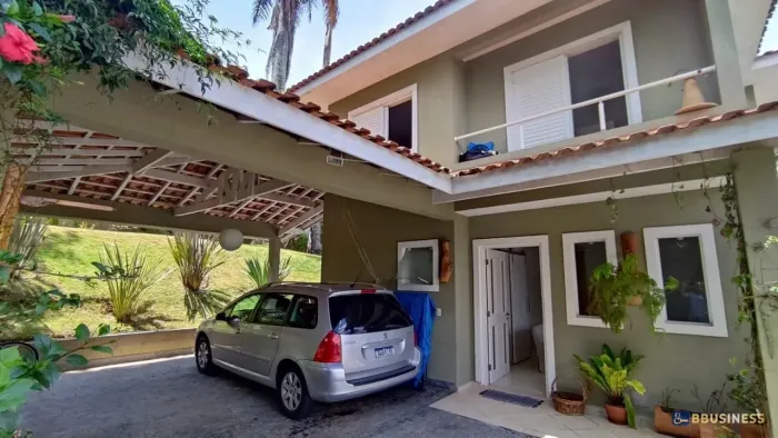 Casa à venda na fazendinha, Carapicuíba SP