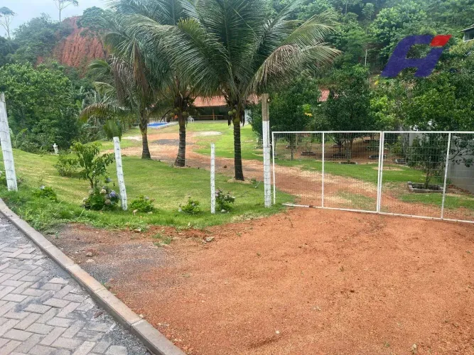 Chácara com 5 dormitórios à venda, 2000 m² por R$ 1.500.000,00 - Iguape - Guarapari/ES