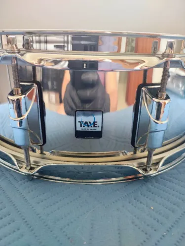 Caixa Taye 14" x 5" - 10 Afinações | Excelente Estado + Bag com Alça de Brinde
