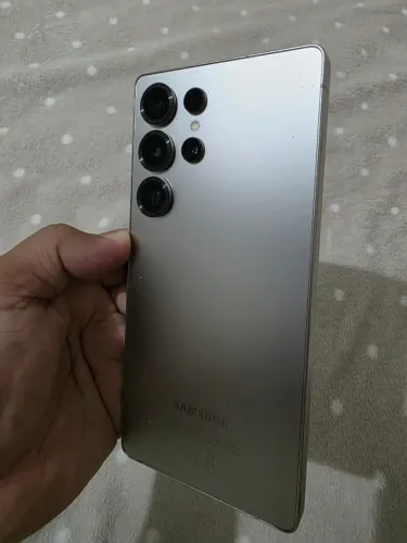 Galaxy S25 Ultra 256GB (Modelo Coreano) - Estado de Lacrado!