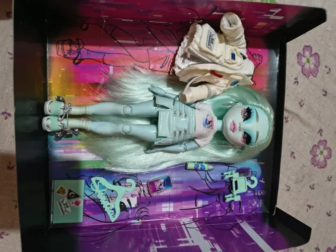 Boneca Shadow High Zoey Electra