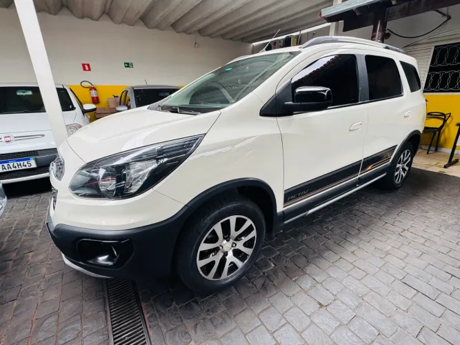Chevrolet Spin Activ 1.8 8V Econo. Flex 5P Aut. 2015
