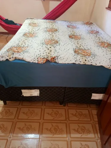 Cama box king R$ 600 pra vim buscar agora
