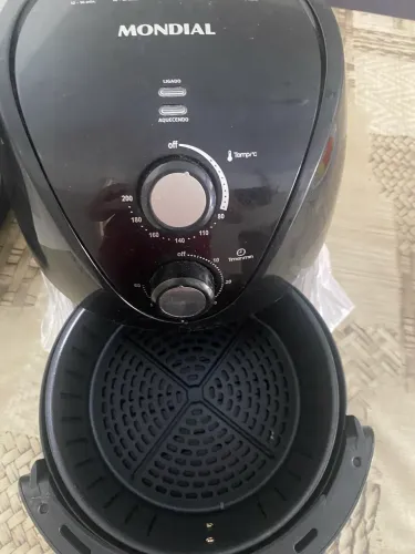 Vendo air fryer mondial 