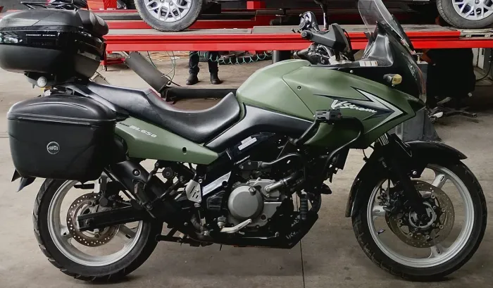 Vstrom 650 Impecável, unica verde no Brasil