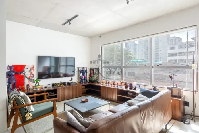 Apartamento - Vila Olímpia - 1 Dormitório - 70m²
