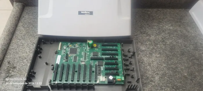 Placa Base CPU da central intelbras impacta 68