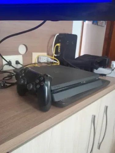 PS4
