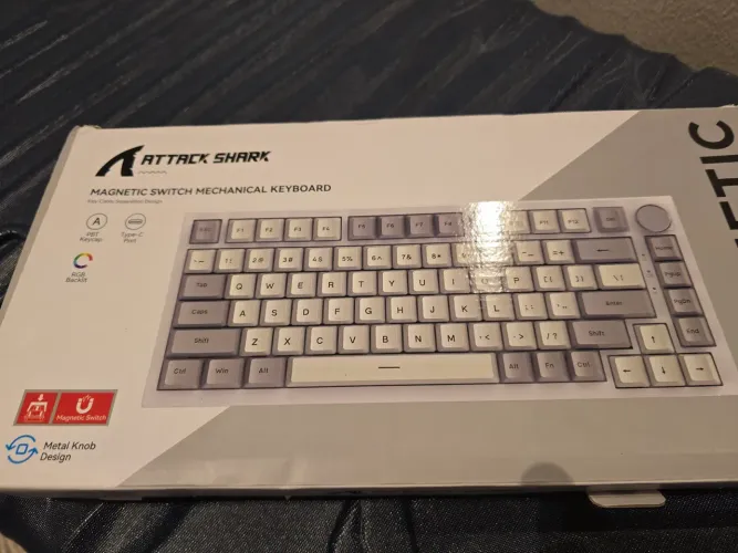 Teclado attack shark