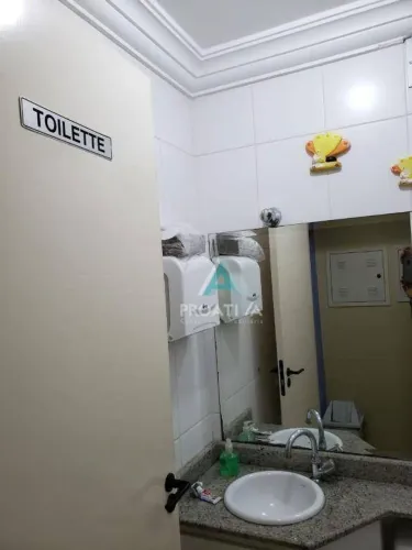02 Salas comerciais Com Clinica Odontologia Montada a venda em Santo André