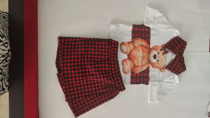 Roupas infantis femininas
