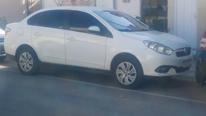 Fiat Grand Siena Attrac. 1.4 EVO F.flex 8V 2016
