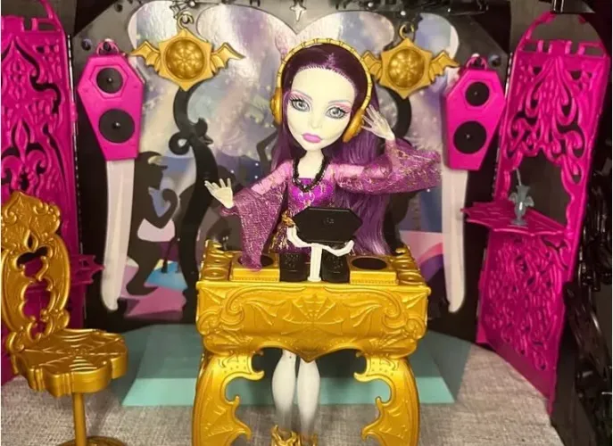 Monster High - Playset Spectra Dj