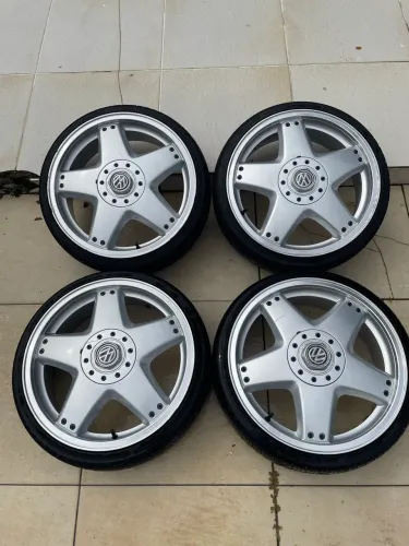 Jogo de Roda Saveiro Summer aro 17" tala 6,0 Com Pneus