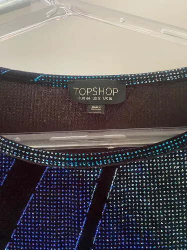 Vestido importado TopShop manga longa em veludo -usado-Tam 46