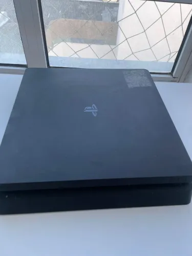 Ps4 slim 500 gn