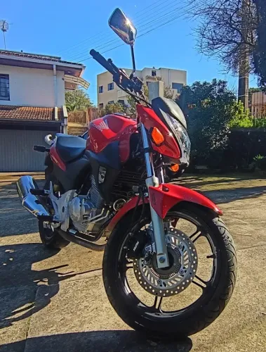 Honda CB300R 2009/2010 Único Dono - Revisões na Concessionária - Baixa Quilometragem