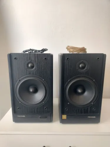 Monitor de áudio / Caixas de Som Microlab Solo 6C
