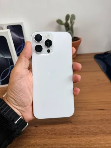 iPhone 16 Pro Max 256GB