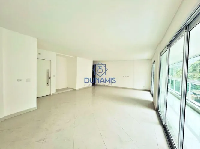 Apartamento à Venda em Pitangueiras, Guarujá - SP