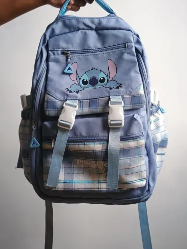 Vendo mochila do Stitch super conservado
