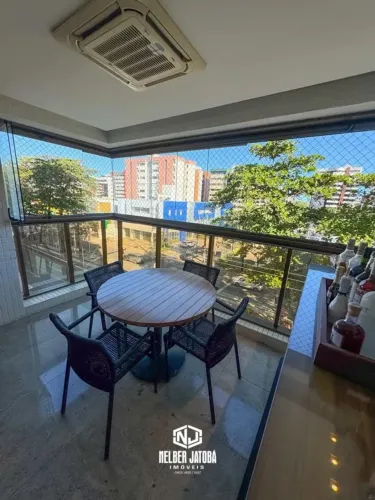 Apartamento em Ponta Verde 3 suítes, 3 vagas, 160m², posição nascente