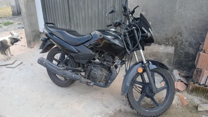 Vendo essa moto toda quitada