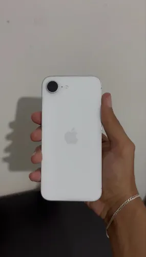 Iphone 16e - Impecável 