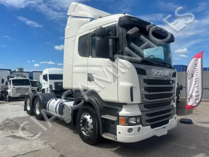 SCANIA R440 ANO 2013 6x2