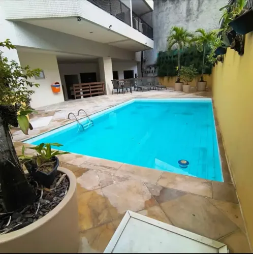 Apartamento aluguel possui 90 m2 com 3 quartos em Humaitá - Rio de Janeiro - RJ