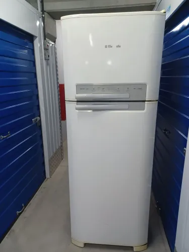 Geladeira Eletrolux Frost free DF50