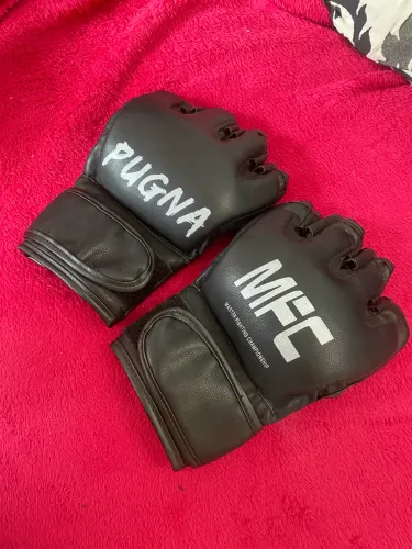 Luva de MMA profissional
