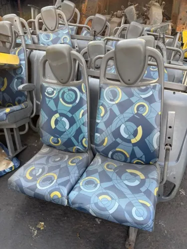 Bancos de Onibus marca Caio -24 unidades