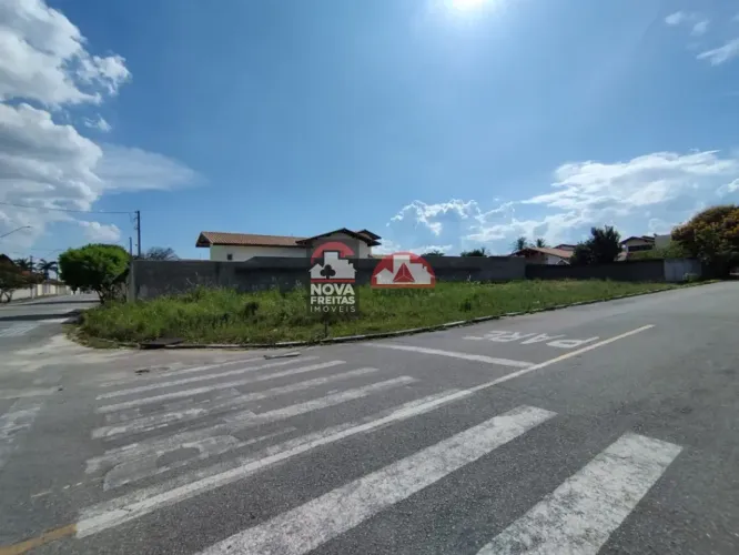 Terreno Padrão em Pindamonhangaba