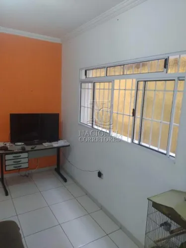 Sobrado com 3 dormitórios à venda, 200 m² por R$ 655.000,00 - Utinga - Santo André/SP